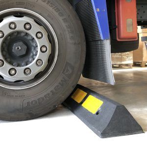 Tope para rueda de camiones pesados y autobuses 115-0027