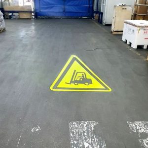 Señal luminosa de paso de carretilla