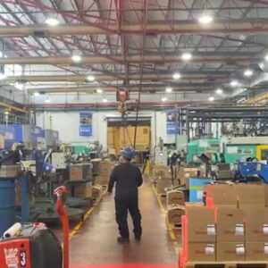 Marcaje de una sola línea con proyector de puente grúa